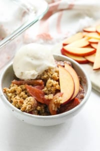 gluten-free peach crisp with ice cream