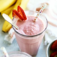 strawberry banana smoothie