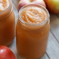 Slow cooker apple sauce in jar